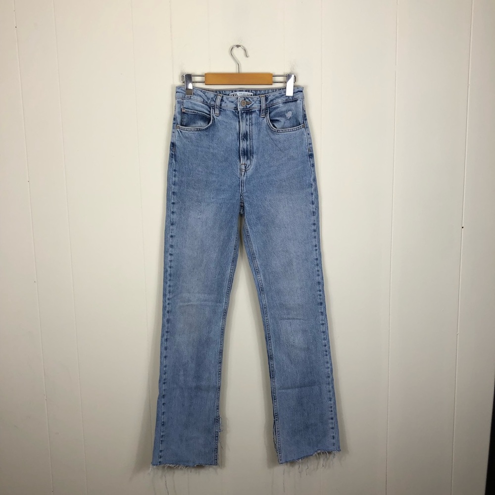 Zara High Rise Straight Leg Jeans Sz 4